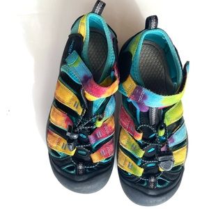 Keen | Rainbow Water Hiking Shoe